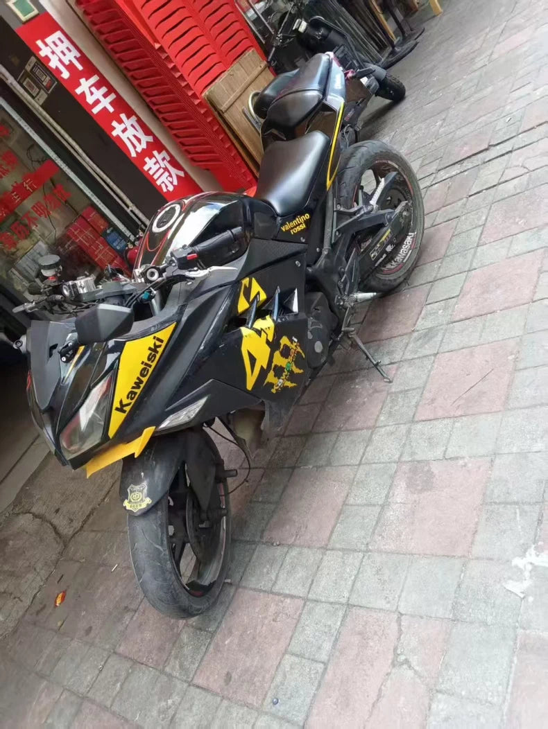 Kawaski Ninja 350