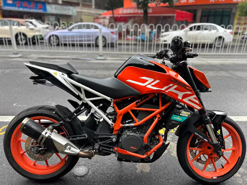 KTM Duke 390