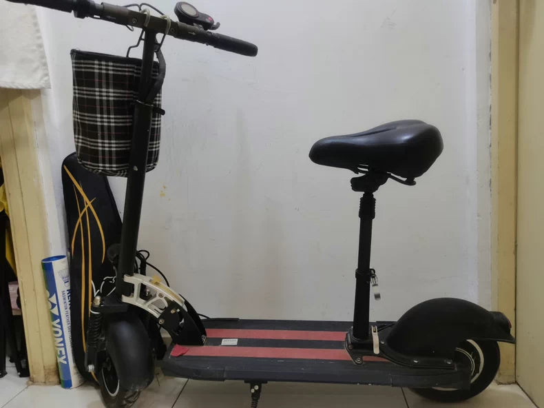 Electric scooter