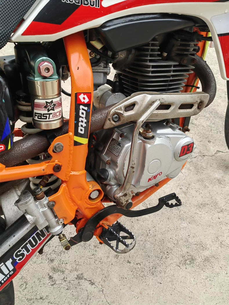 Huayang Stunt 250