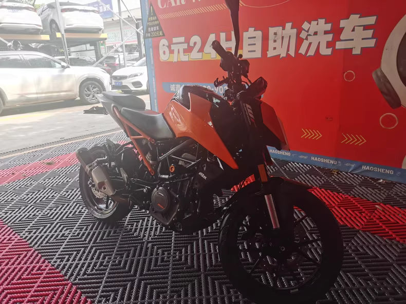 KTM duke 250