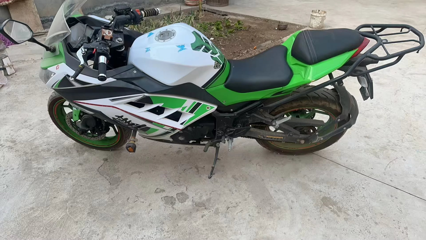 Kawasaki Ninja 350
