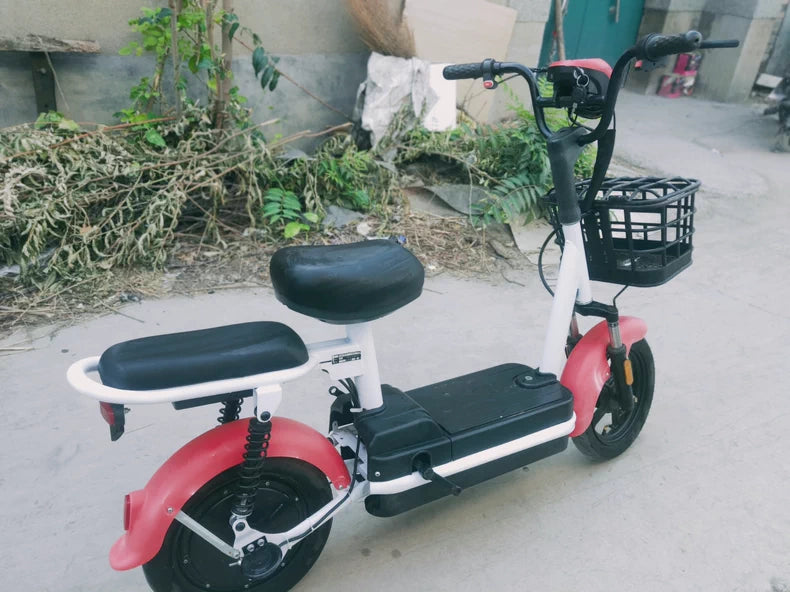 Boutique second-hand electric vehicle