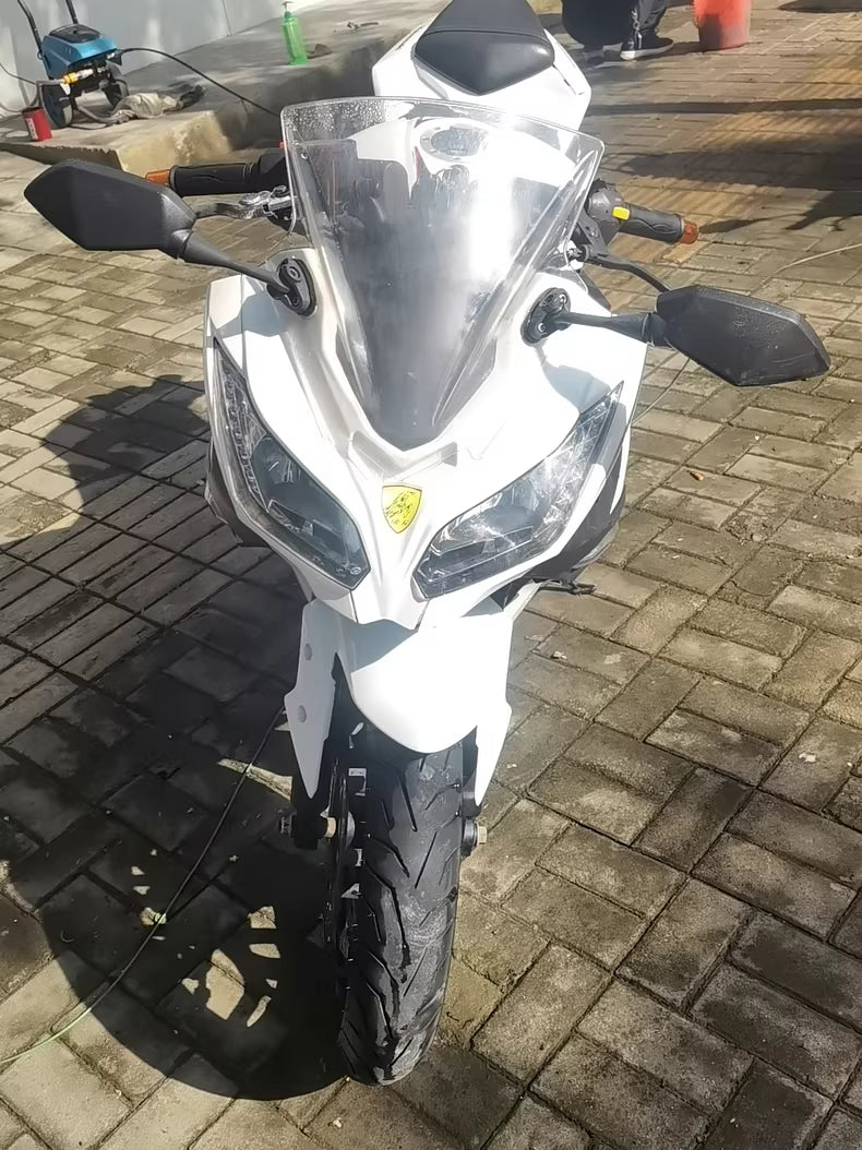 Kawasaki Ninja 350