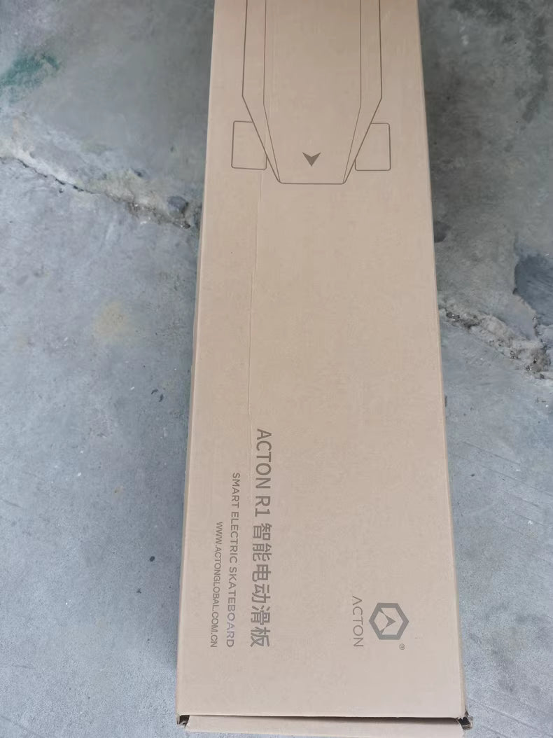 ACTON R1 smart electric skateboard