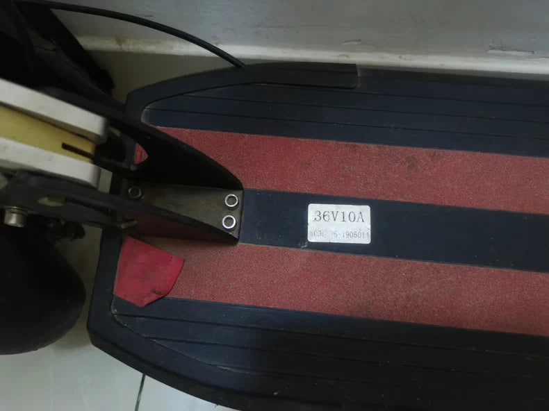 Electric scooter