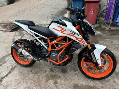 KTM390