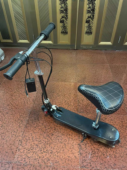 Foldable electric scooter