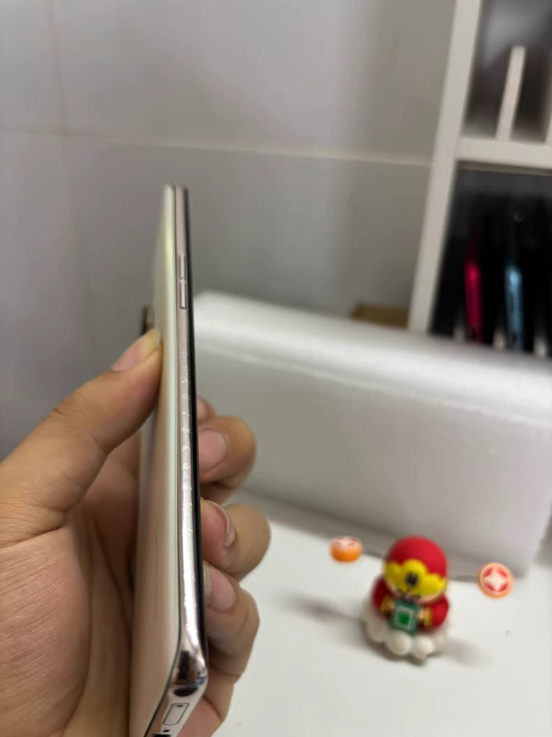 OPPO Reno9 5G
