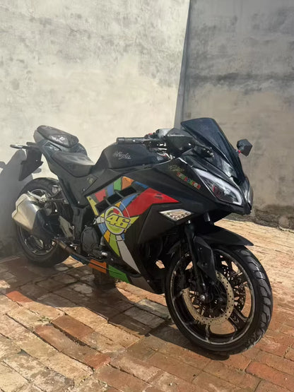 Kawasaki Ninja 350