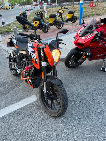 KTM Duke duke200