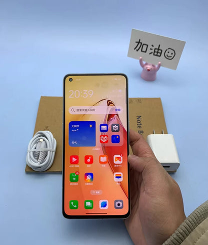OPPO Reno8