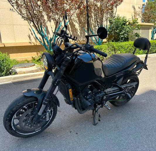 Benelli Leoncino 500