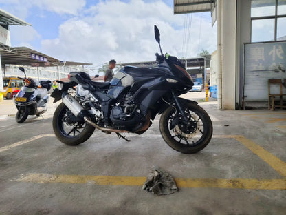 Kawasaki Ninja 350