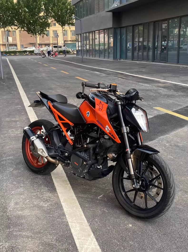 KTM duke250