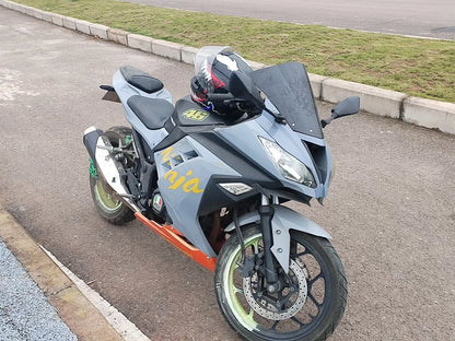 Kawasaki little ninja 250