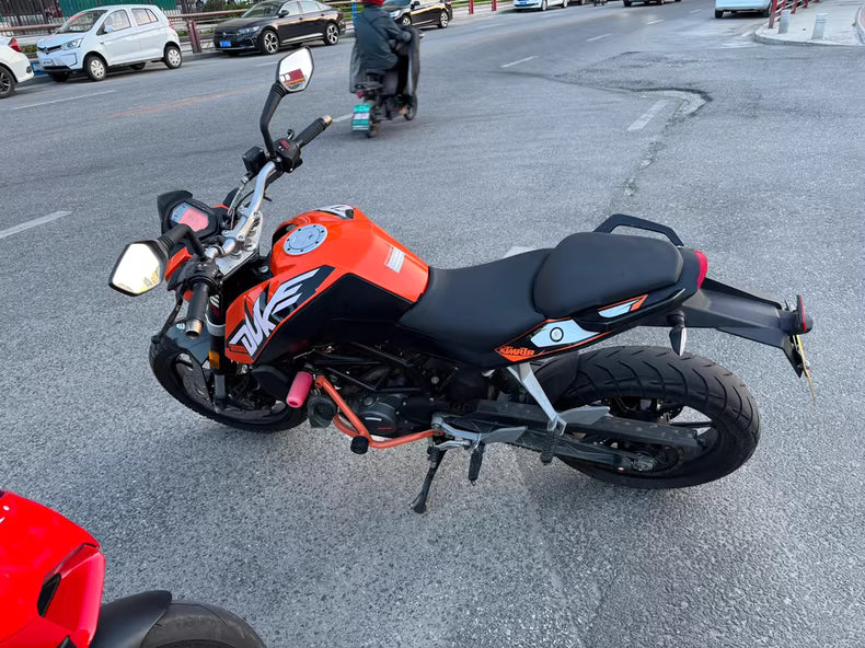 KTM Duke duke200