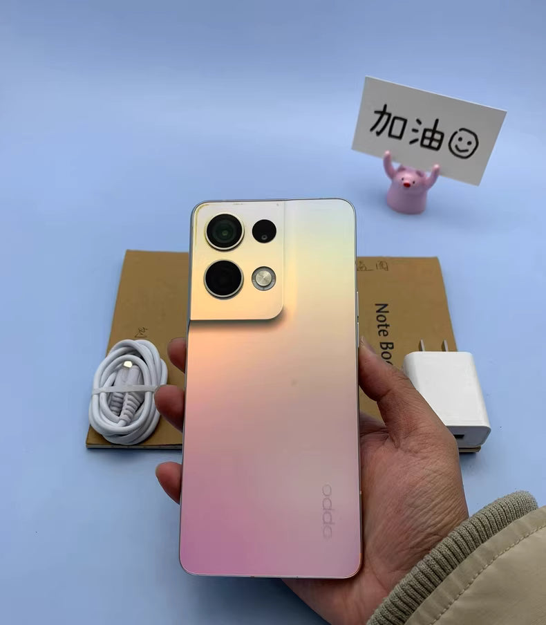 OPPO Reno8