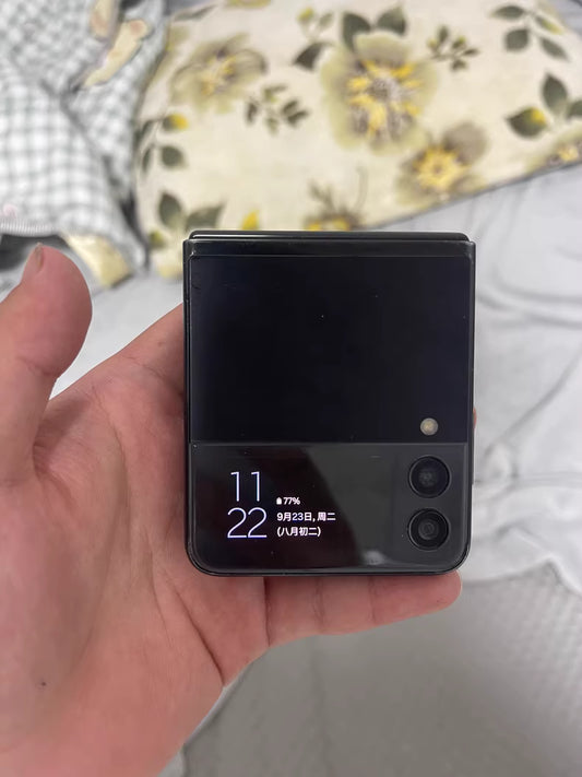 Samsung Z Flip3