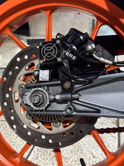 KTM390