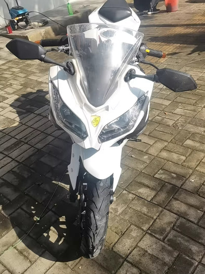 Kawasaki Ninja 350
