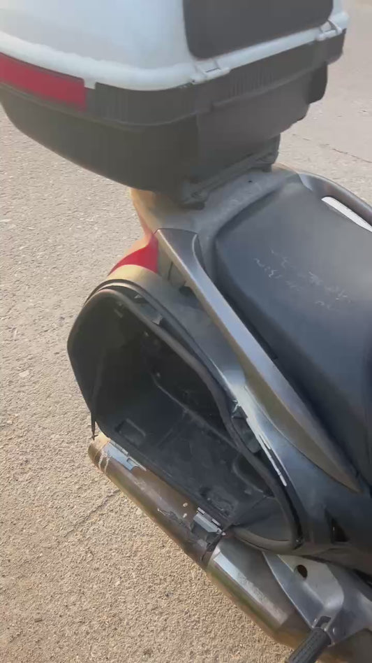 Honda NT700